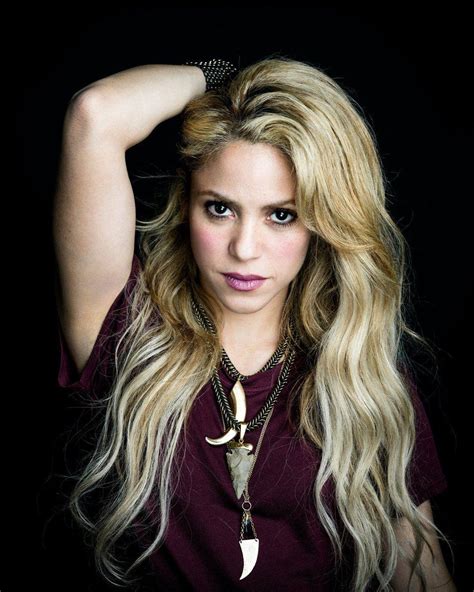 shakir wiki|shakira background.